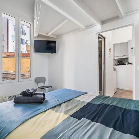 Renting - Honore - Elegant Near Promenade Des ニース