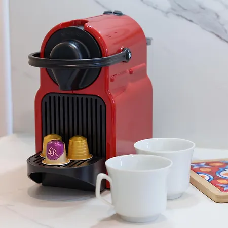 アパート Renting - Honore - Elegant Near Promenade Des ニース