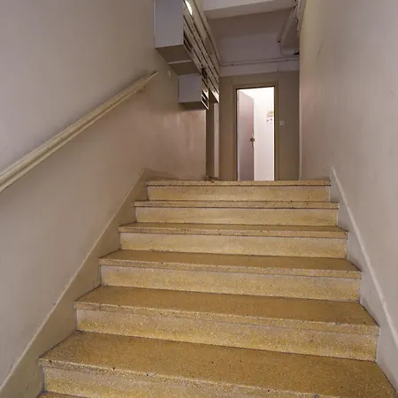 アパート Renting - Honore - Elegant Near Promenade Des